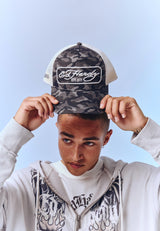 Unisex 1971 Camo 5 Panel Trucker Cap - Black