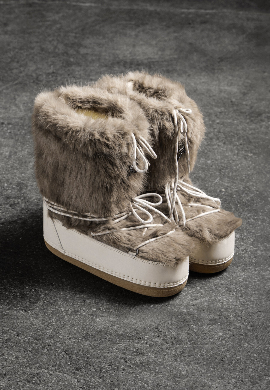 Womens Fur Snow Boot - Brown / Ecru